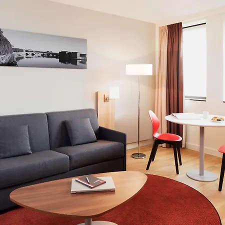 Adagio Centre Ramblas Aparthotel