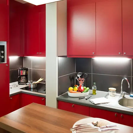 Adagio Centre Ramblas Aparthotel 4*