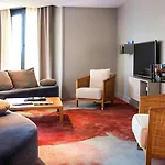 Hotel Adagio Centre Ramblas 4*