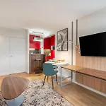 Adagio Centre Ramblas Hotel 4*