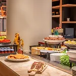 Adagio Centre Ramblas Hotel 4*