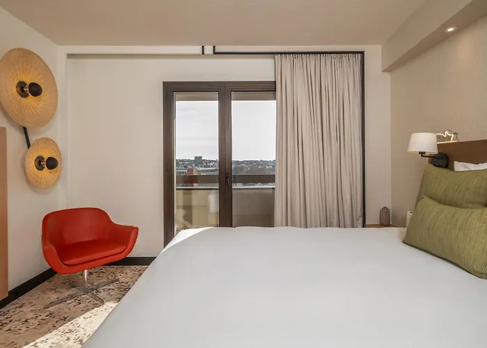 Firstname 4* トゥールーズ