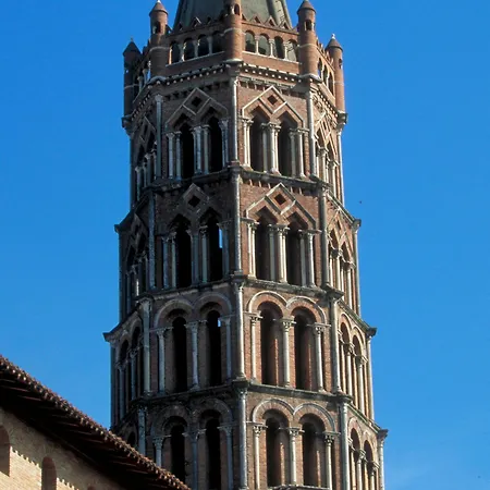 Szálloda Firstname Résidence 4*