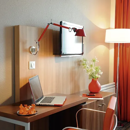 Firstname Résidence Szálloda 4*